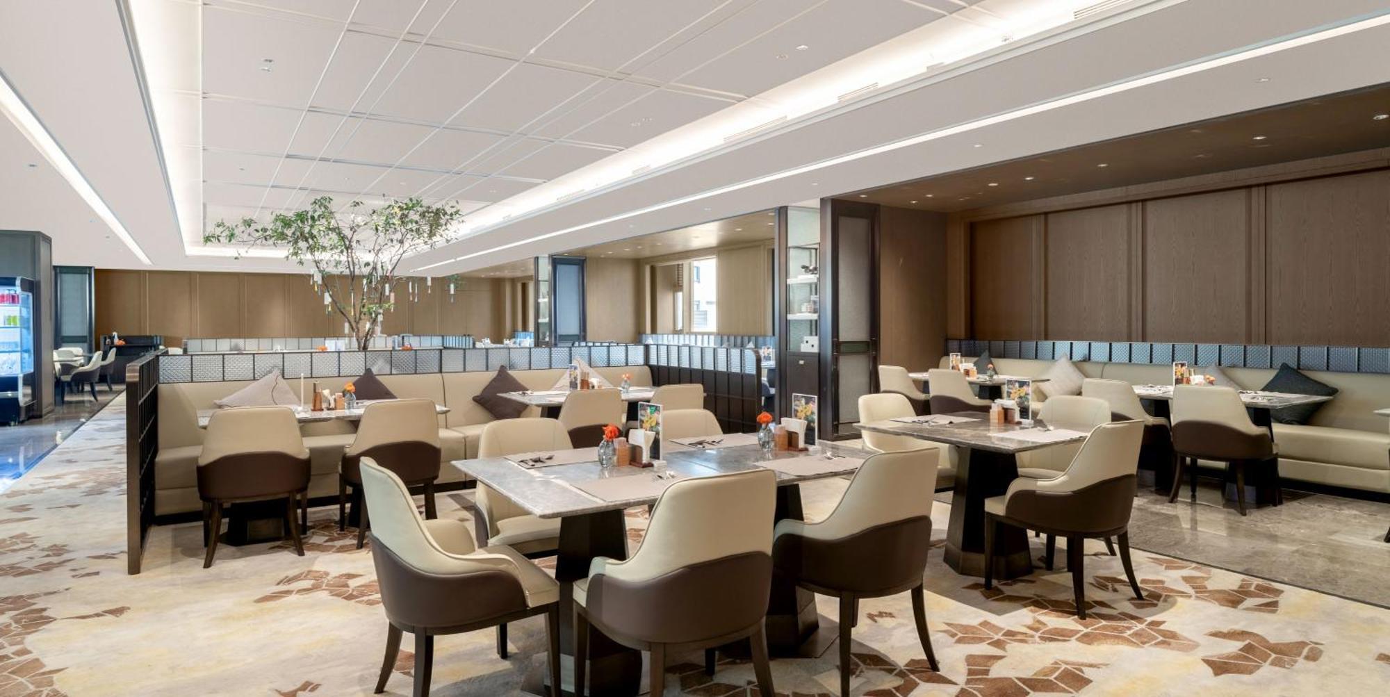 Yuexiu Hotel Guangzhou, Curio Collection By Hilton Exterior foto