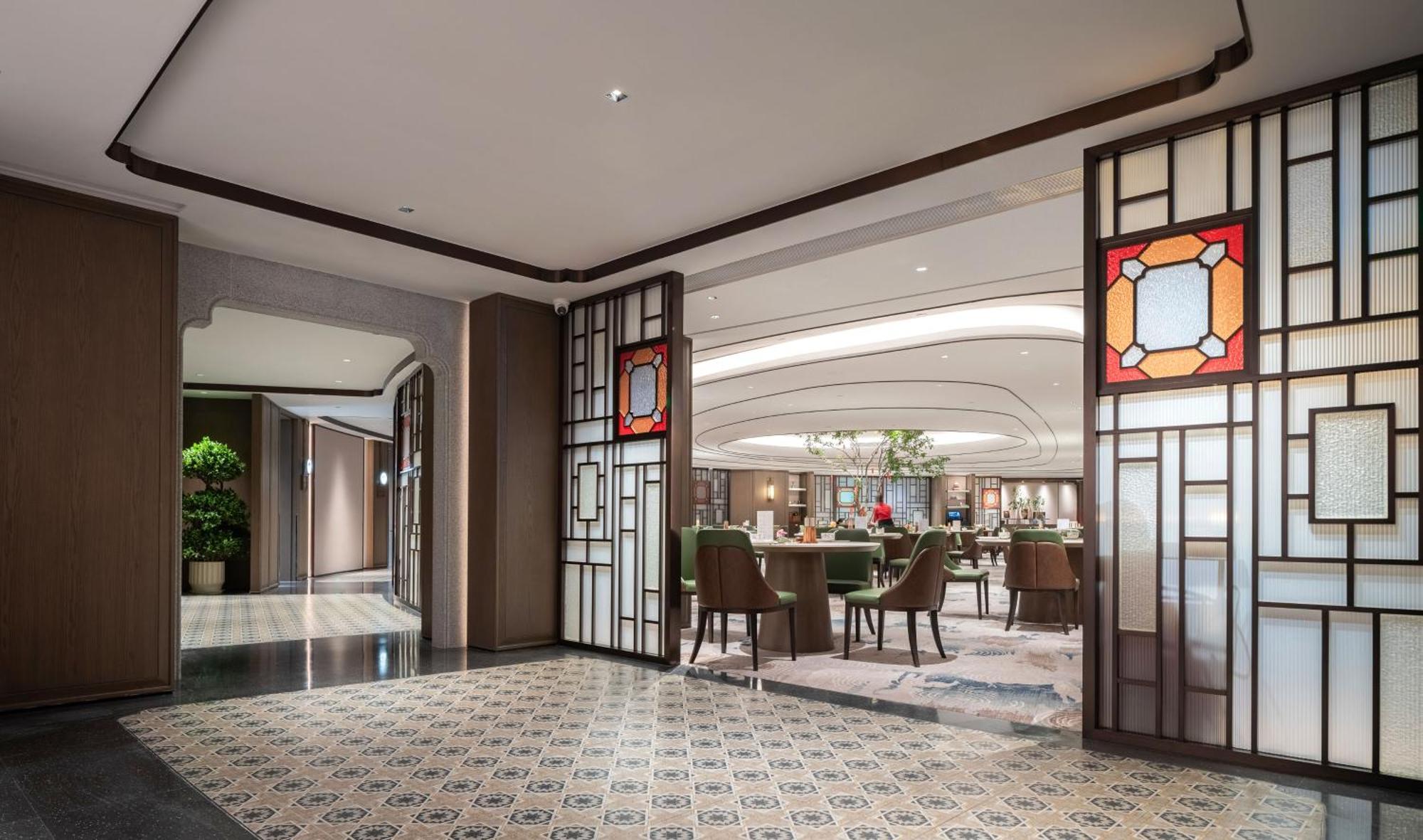 Yuexiu Hotel Guangzhou, Curio Collection By Hilton Exterior foto
